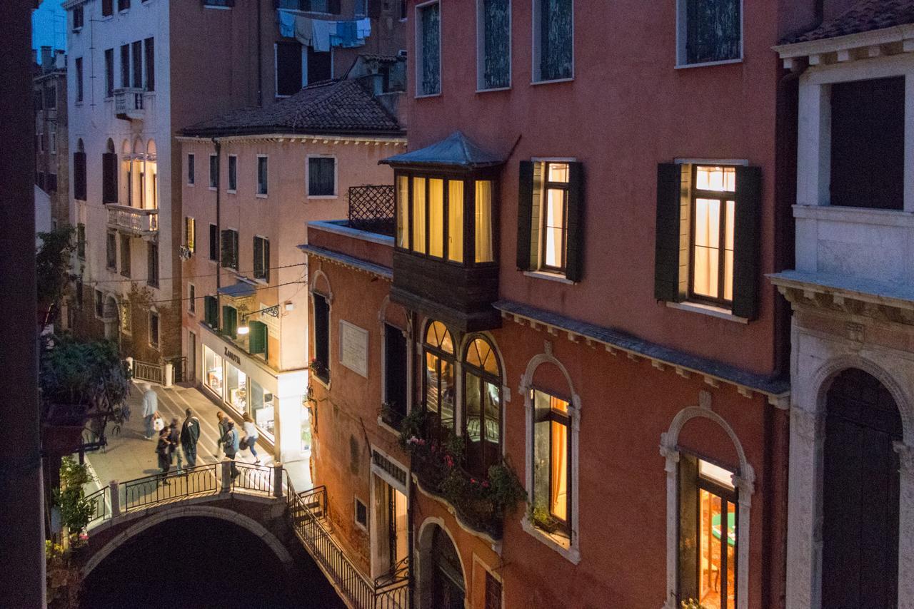 Apartmán Rialto Bridge Large Venetian Style With Lift Exteriér fotografie